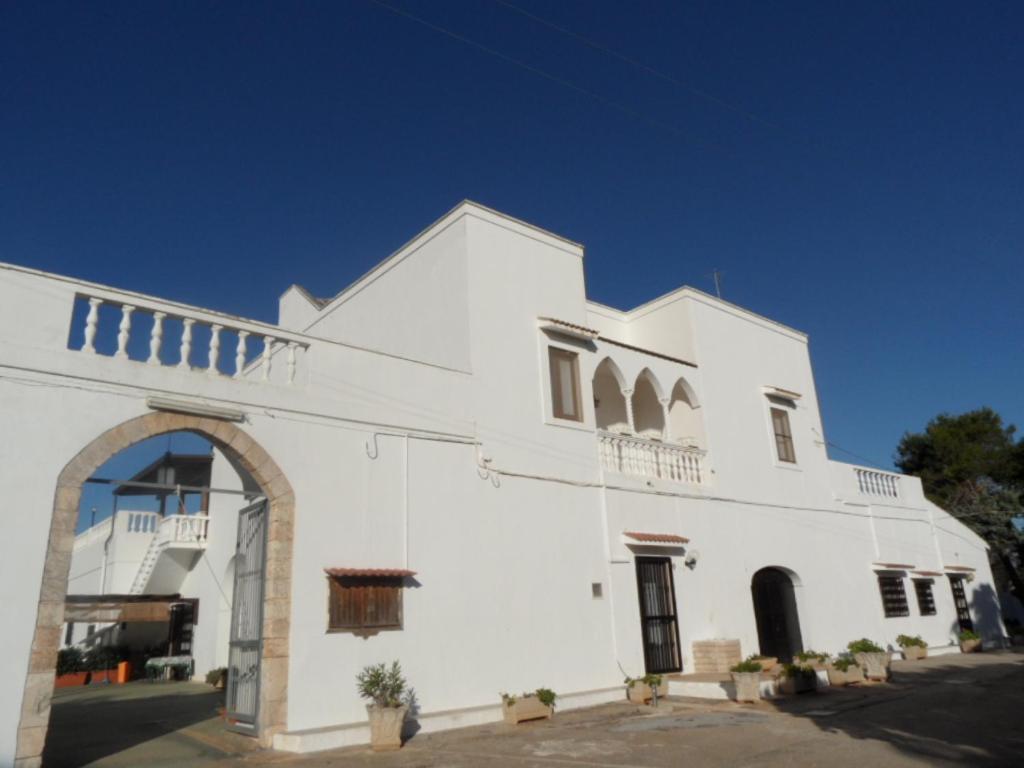 Azienda Agrituristica Masseria Campi San Vito dei Normanni Exterior foto